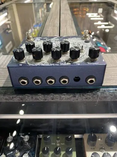 Walrus Reverb/Octave Pedal 2